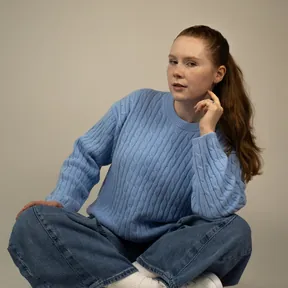 Ellie Banke photo